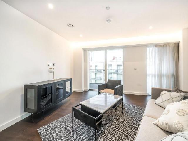 House for rent in Nine Elms, Greater London
