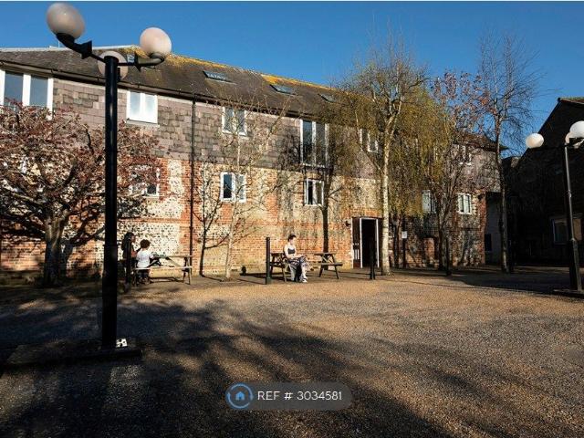Apartment for rent in Lewes, Iford