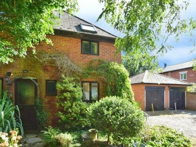 House for sale in Chelmondiston, Suffolk