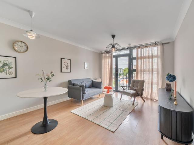 Apartment for rent in Bromley-by-Bow, Bow