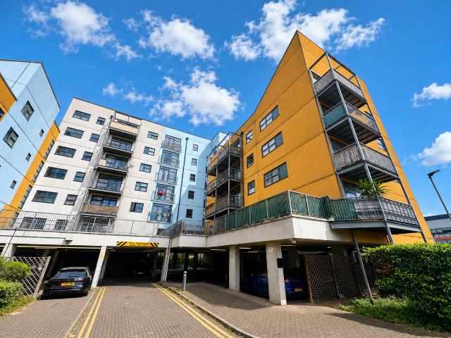 Apartment for rent in Bromley-by-Bow, Bow