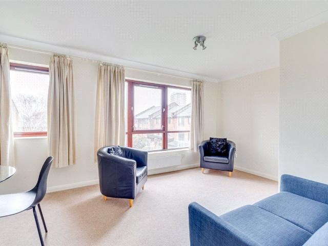 Apartment for rent in Fulham, Sands End