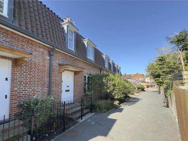 House for rent in Beaconsfield, Penn Bottom