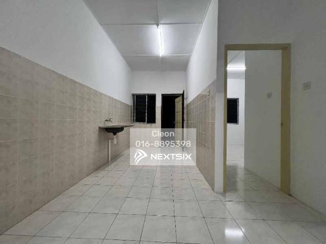 Residential House for sale in Sibu Laut