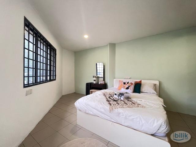 Room for rent in Country Heights Damansara, Kuala Lumpur