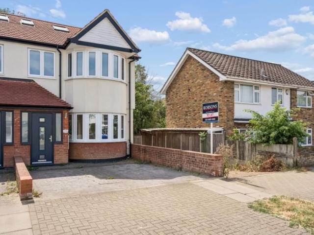 House for rent in Lane, Greater London