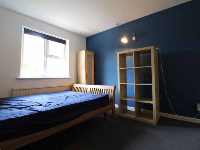 Apartment for rent in Newtown, Reading