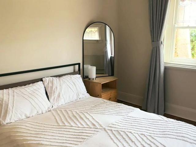 Room for rent in Malvern East, Melbourne
