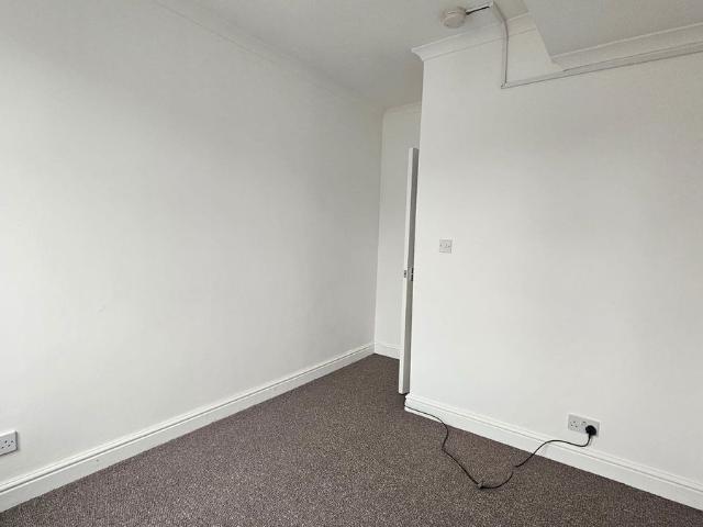 Apartment for rent in Gidea Park, Isle Of Man