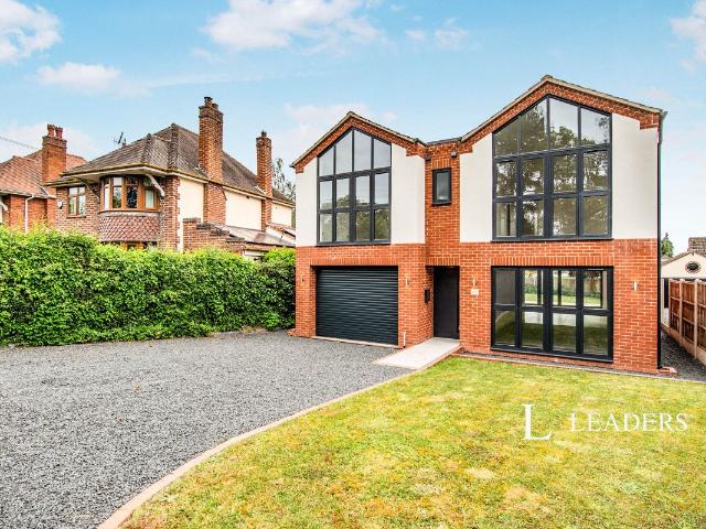 House for rent in Lower Wick, Worcestershire