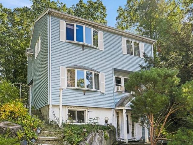 House for sale in College Farm, Waltham