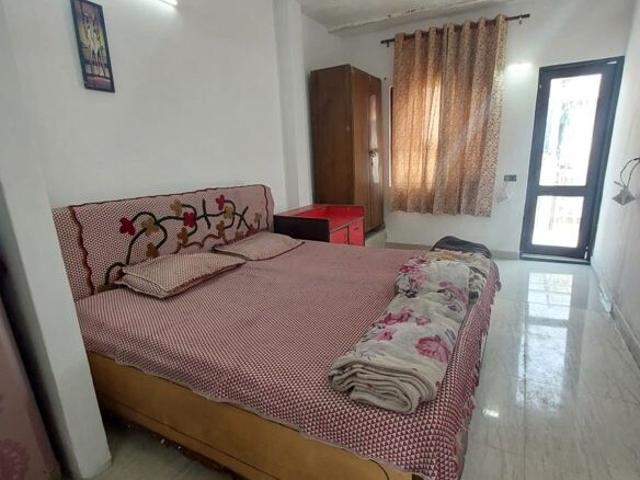 House for rent in Deri