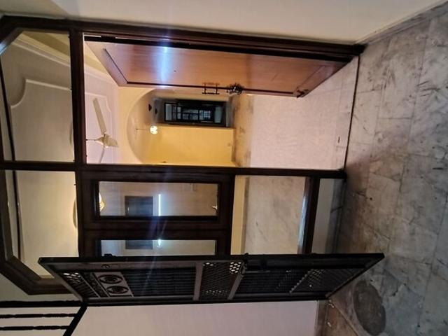 Property for rent in Deri