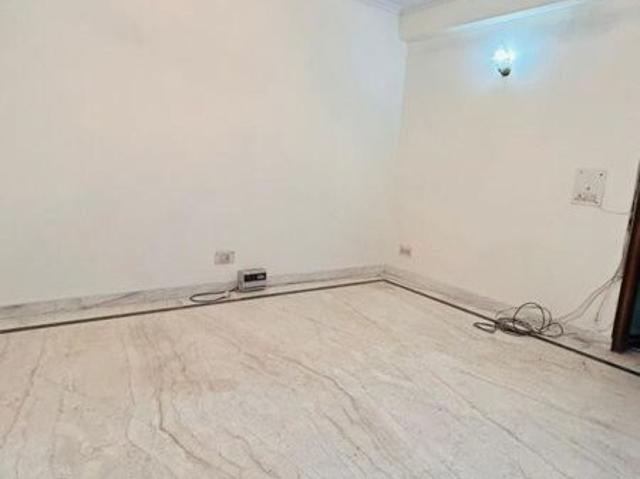 Property for rent in Deri