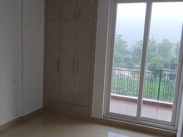 Flat for rent in Zirakpur, Punjab