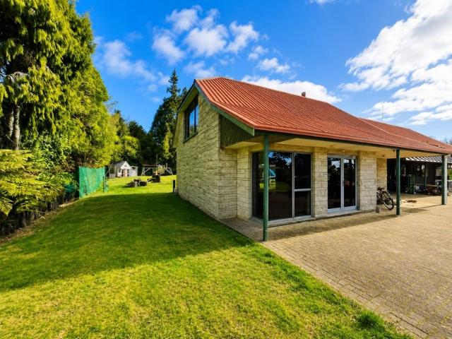 Apartment for rent in Mamaku, Bay Of Plenty