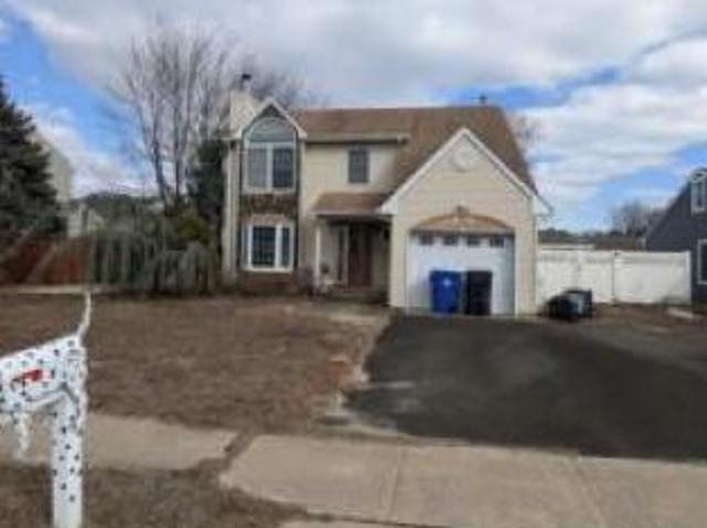 House for sale in Brick