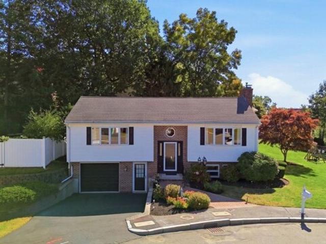 House for sale in Glenwood, Medford