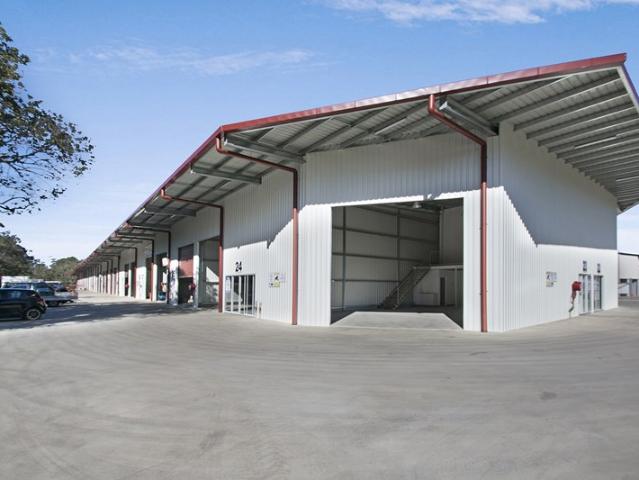 Warehouse for rent in Kings Creek, Queensland