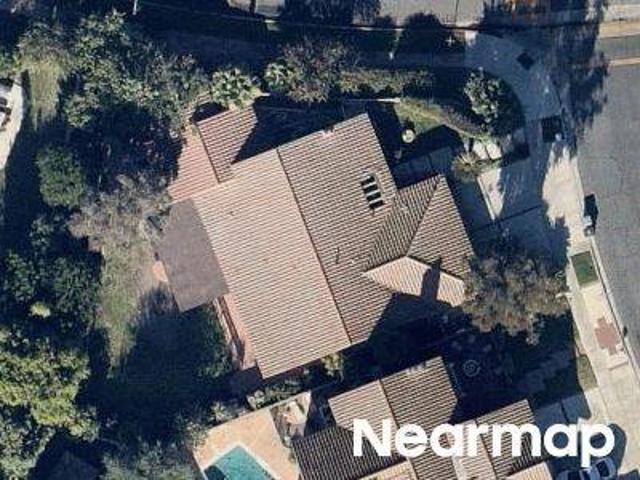 House for sale in Lake Forest