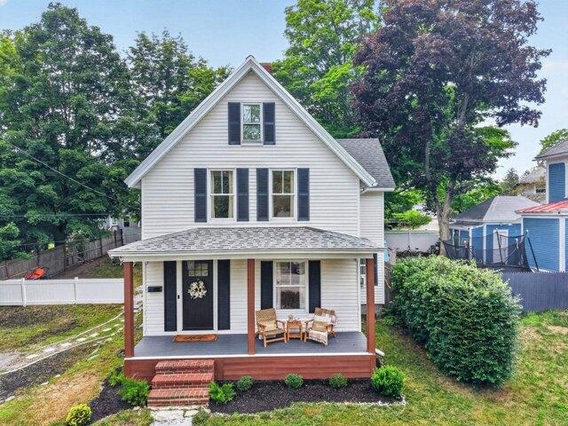 House for sale in New Hampshire