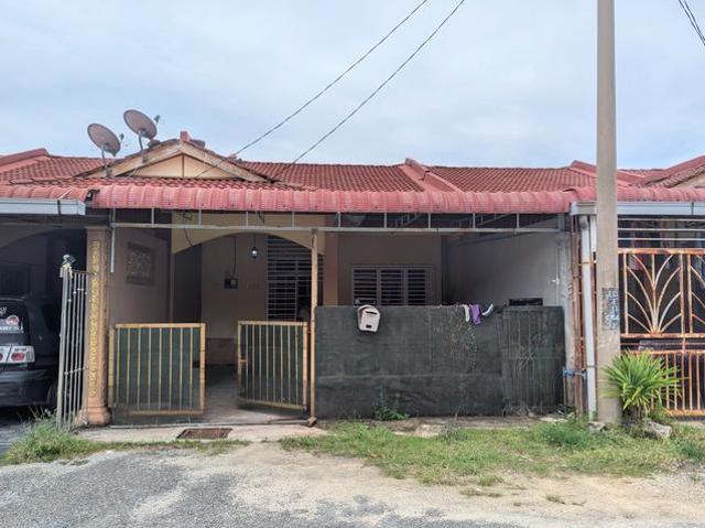 Terraced House for sale in Tringganu