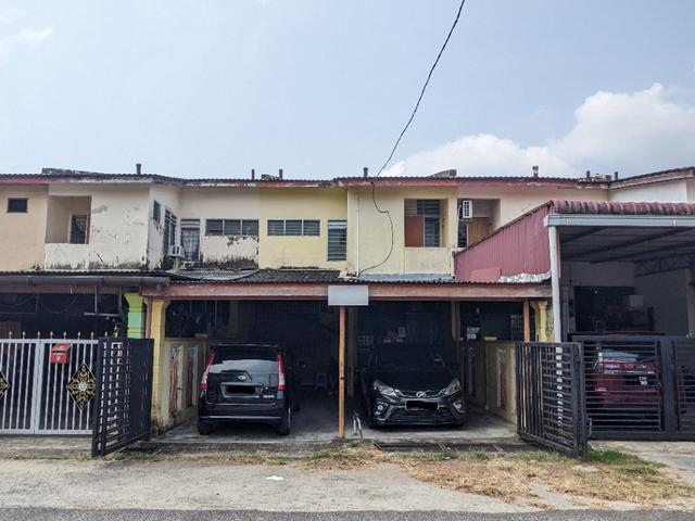 Terraced House for sale in Tringganu