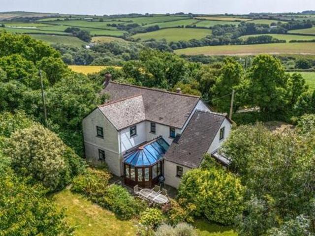 House for sale in Helston, Cornwall