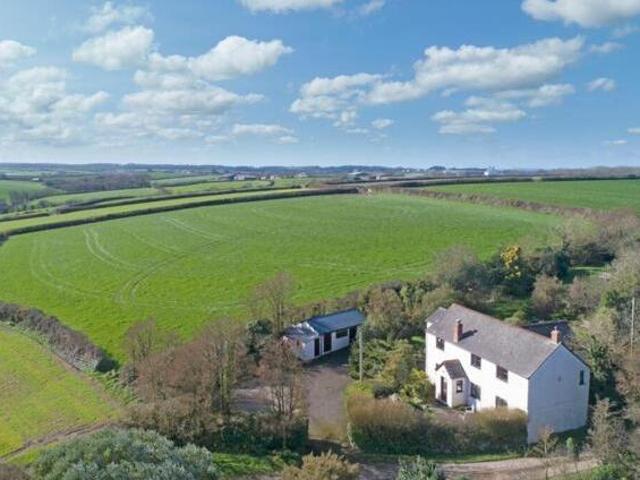 House for sale in Helston, Cornwall