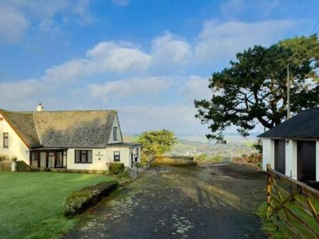 House for sale in Helston, Cornwall