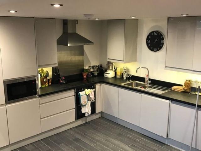 Apartment for rent in Highfields, Old Wharf