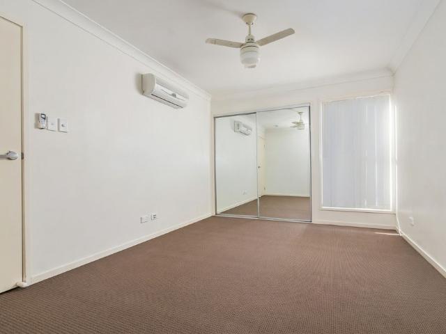 Townhouse for rent in Toombul, Queensland