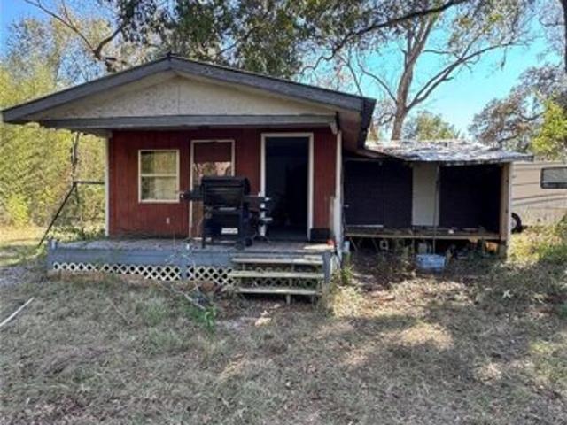 House for sale in Cottondale, Florida
