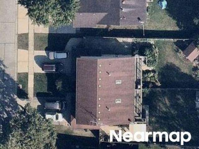 House for sale in South Elgin, Illinois