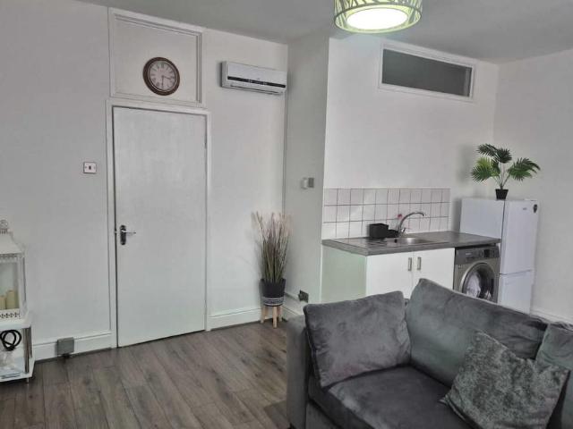 Apartment for rent in Gorton, Manchester