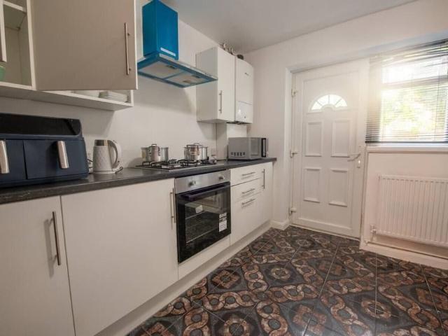 House for rent in Belle Vue, Manchester