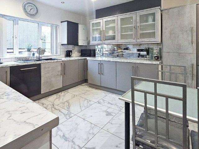 House for rent in Victoria Park, Manchester