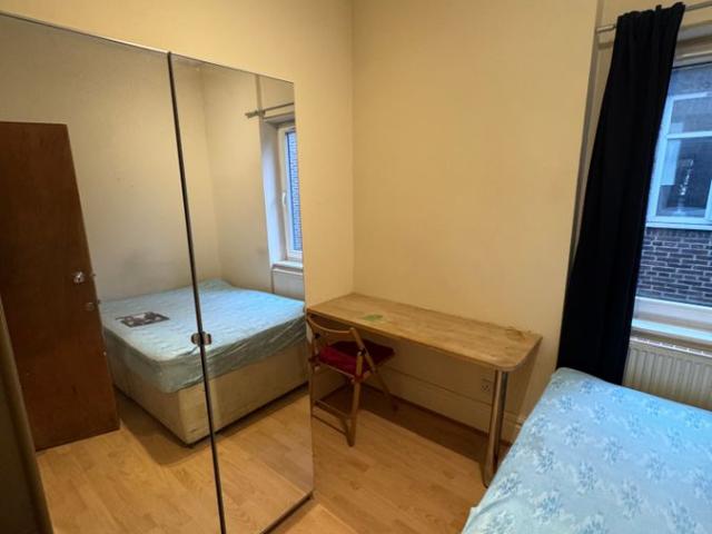 Room for rent in Victoria Park, Manchester