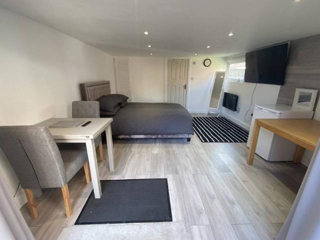 House for rent in Whalley Range, Manchester