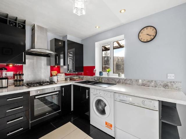 House for rent in Peacock Gardens, Manchester