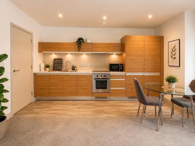 Apartment for rent in Petersfield, Manchester