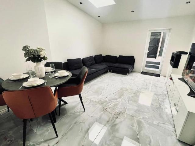 House for rent in Cheetham Hill, Manchester