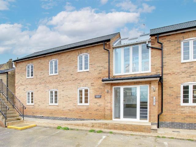 Apartment for rent in Huntingdon