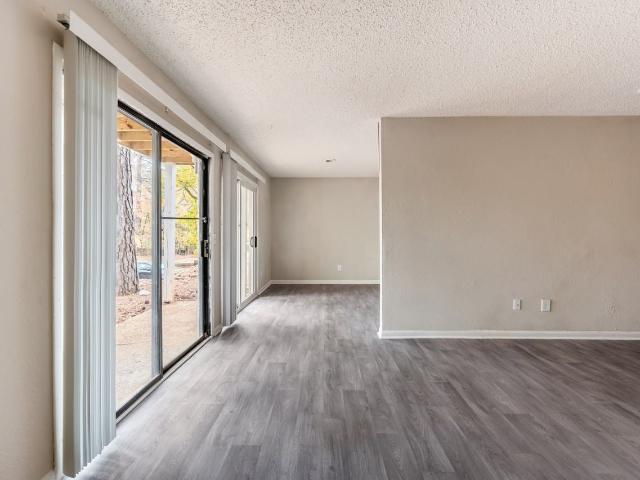 Apartment for rent in College Park, Georgia