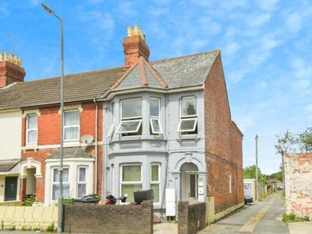 House for sale in Swindon