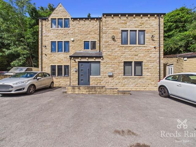 Apartment for rent in Thornton Lodge, Huddersfield