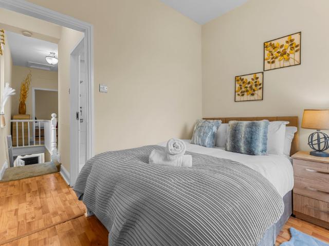 House for rent in Georgia, Greater Manchester