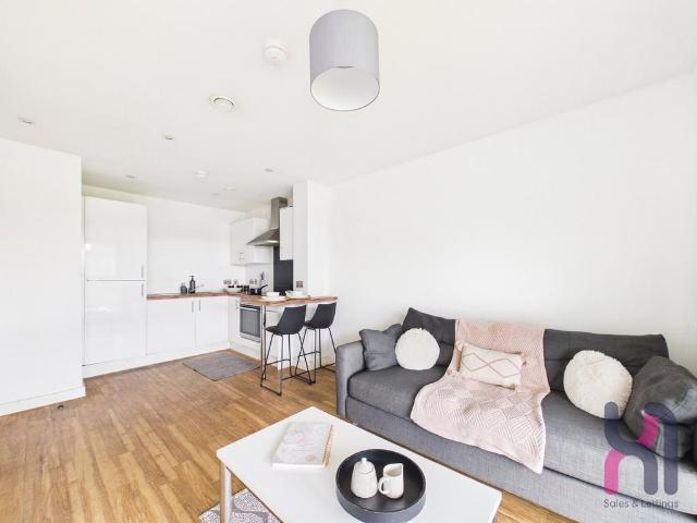 Apartment for rent in Old Trafford, Trafford Park