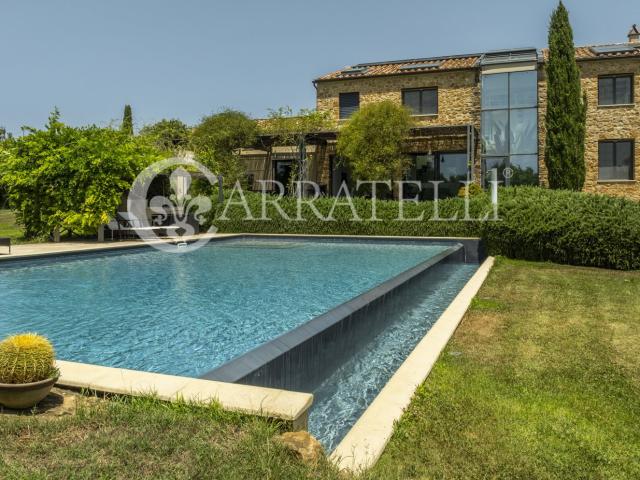 Casa in vendita a Unione di Comuni Montani Colline del Fiora, Manciano