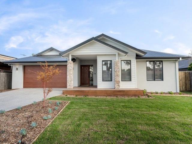 Cottage for sale in Camerons Creek, Victoria
